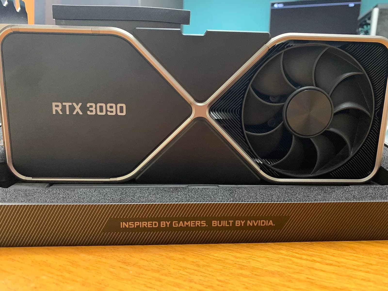 کارت گرافیک قدرتمند سری NVIDIA RTX